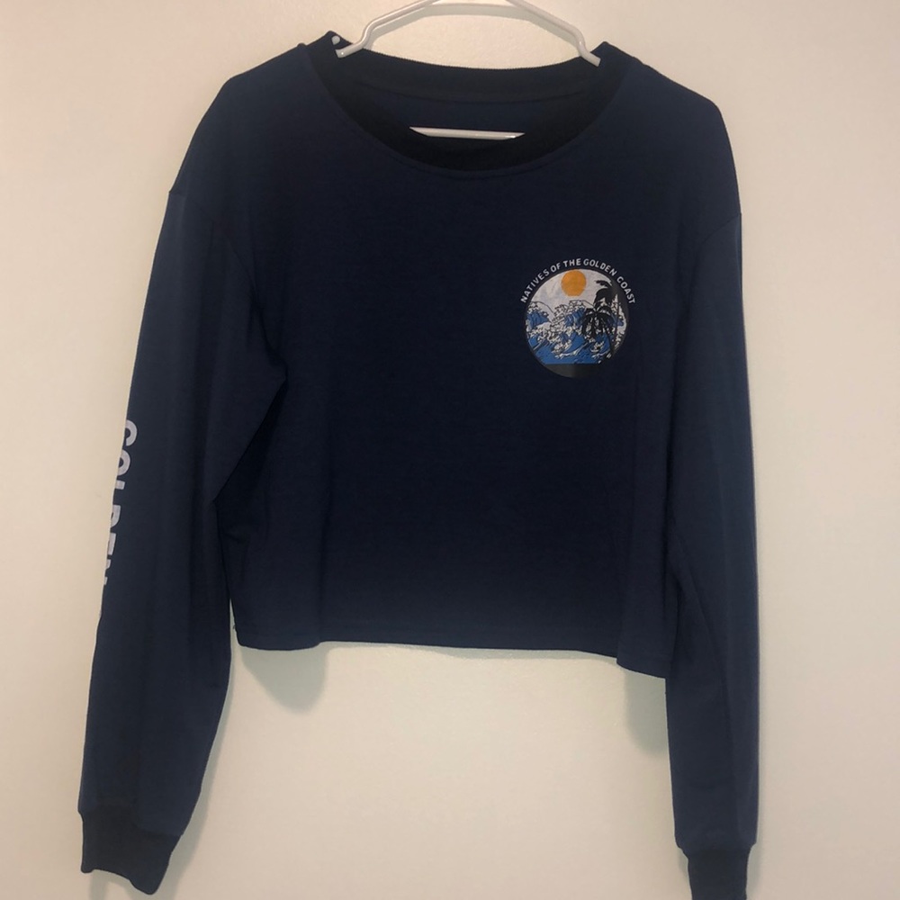 cropped navy blue top. NEVER WORN!